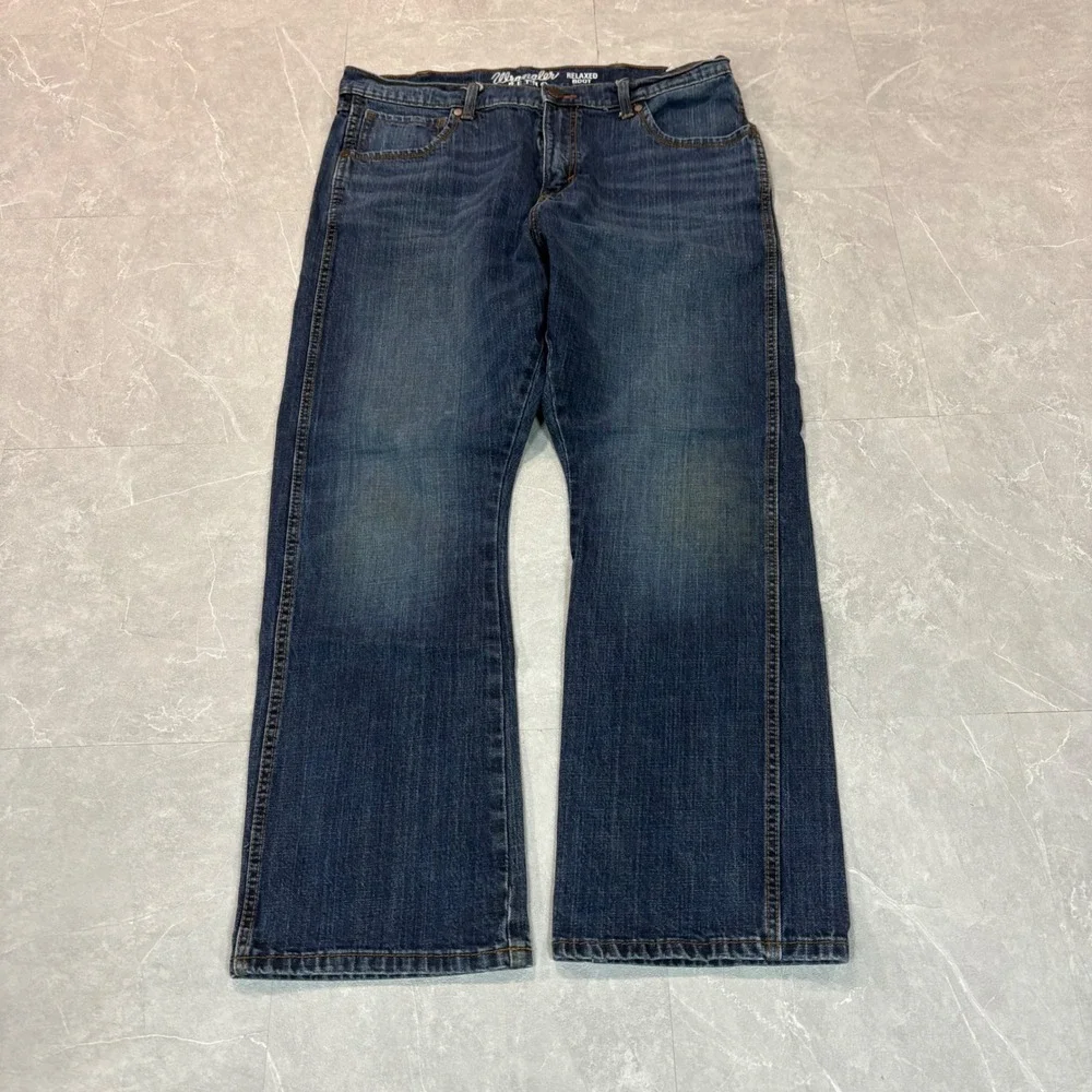 Wrangler Retro Relaxed Boot Jeans Mens 36x30 Blue Denim 10WRT20JH Medium Wash